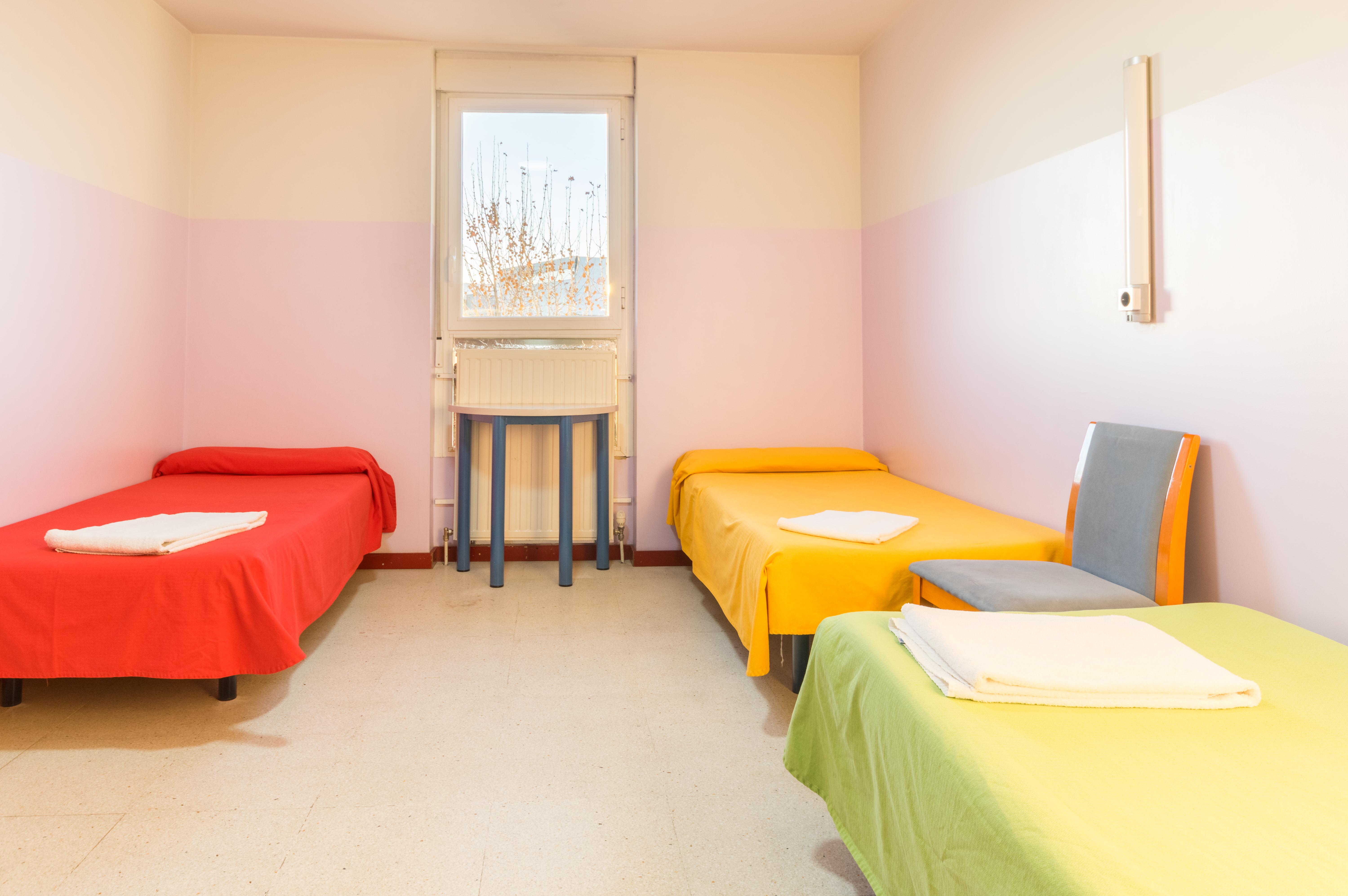Hostal Welcome Мадрид Экстерьер фото